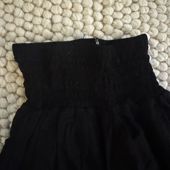 Black Women's Skirt From Vietnam - Picture 2 of 4